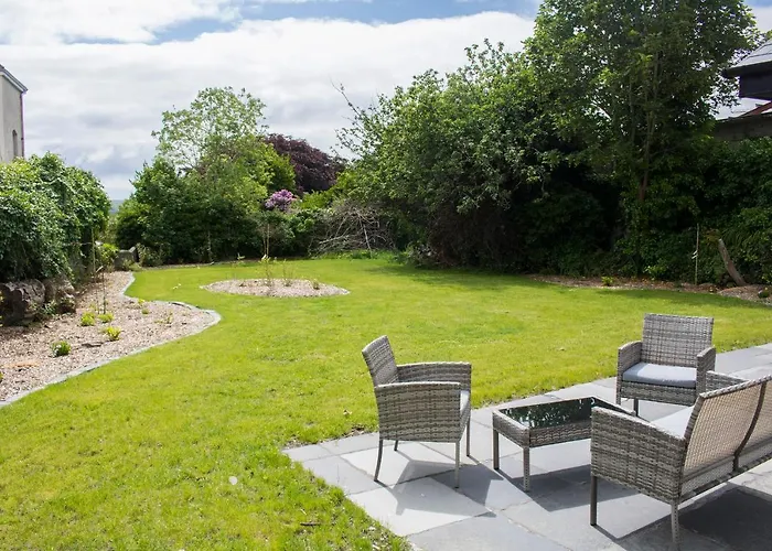 Dingle Garden Townhouse